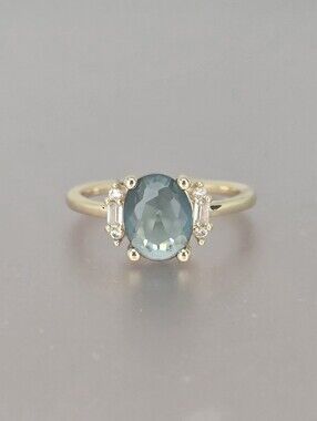 Gold Oval Sapphire Blue Ring